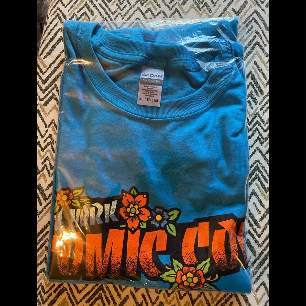 NYCC 2021 crew tee